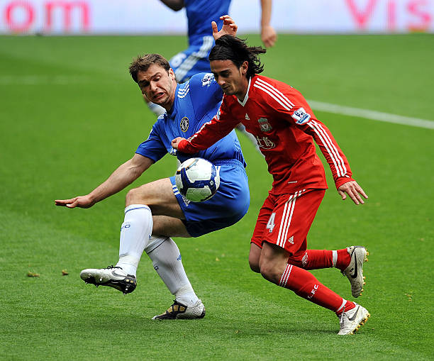 这一决定触 这一决定触