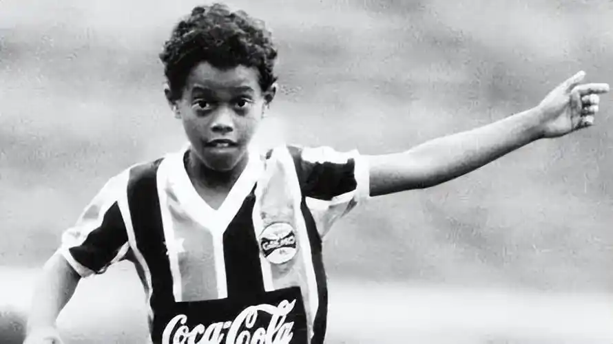 队的不可或 队的不可或